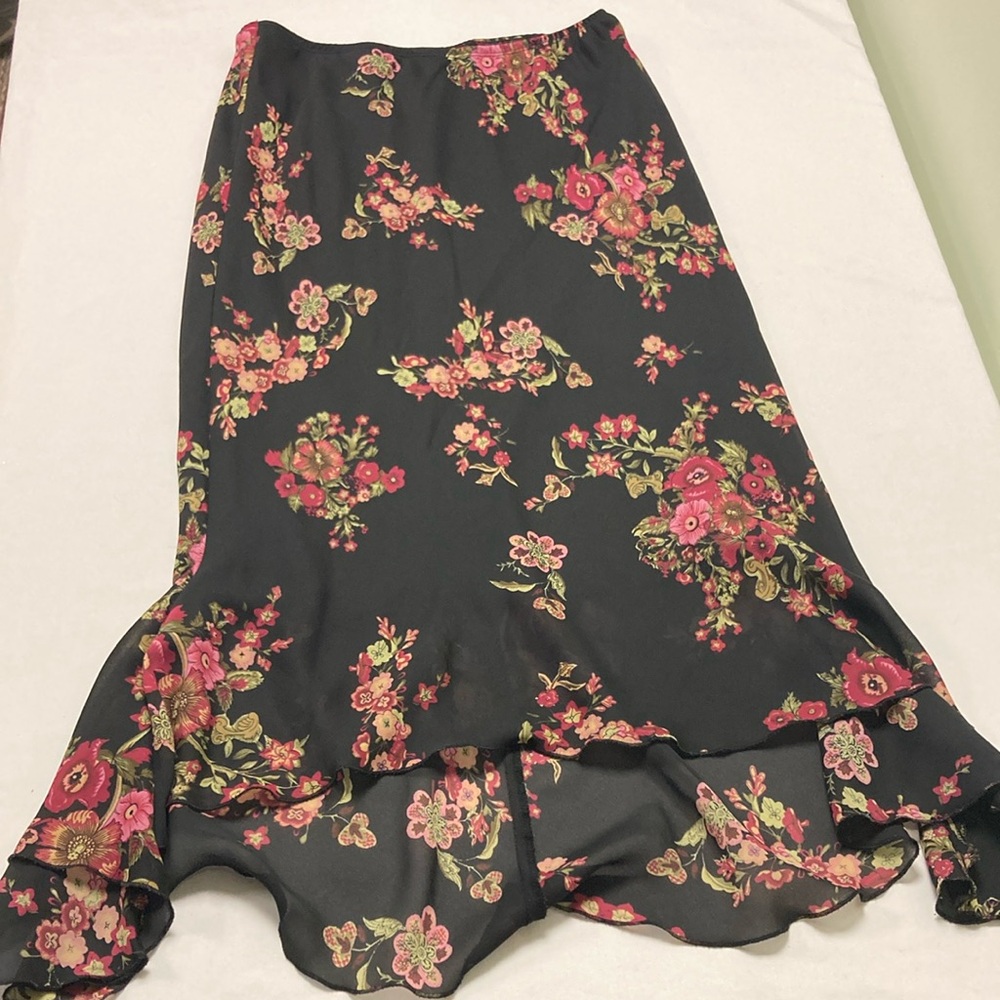 Fashion Bug Black & Pink Trumpet Midi Skirt Resort